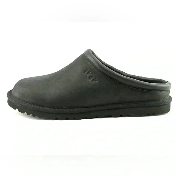 UGG Classic Clog Men Round Toe Leather Black Slipper Size 10